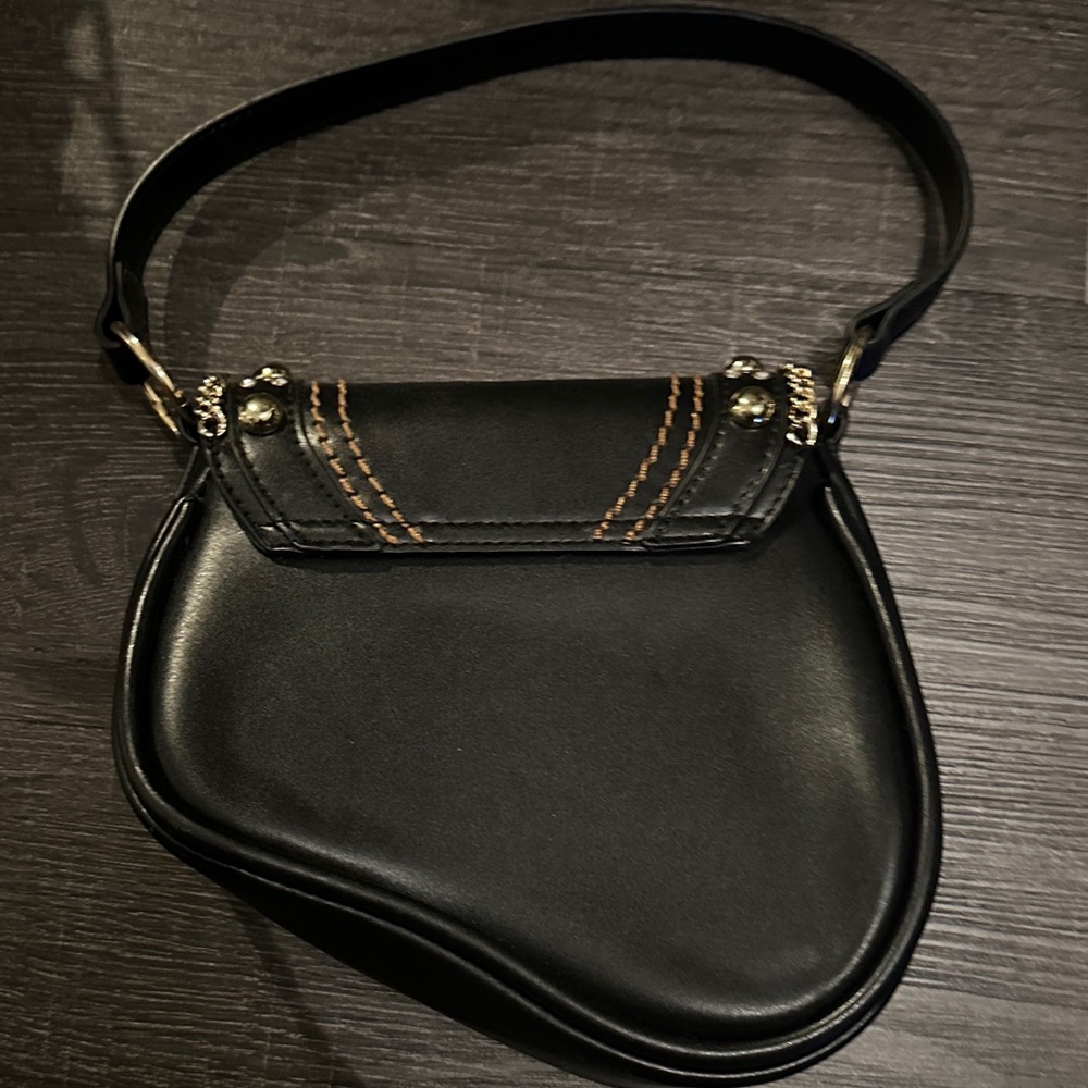 Dollskill x Bratz Saddle Bag - Picture 4 of 4